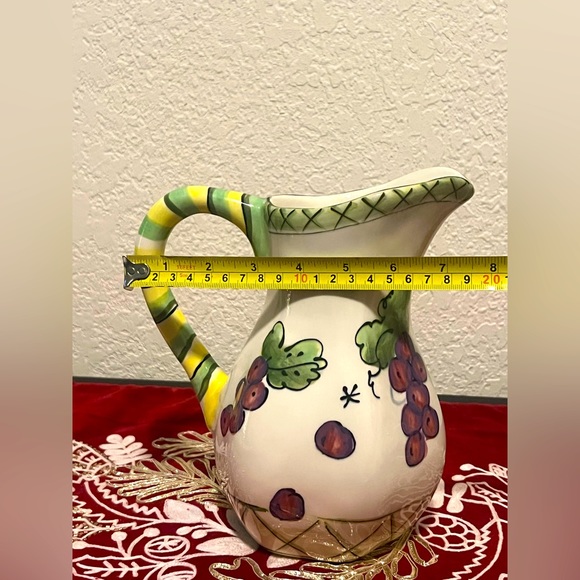 Julia Junkin  Studio Ceramic Mrs Pitcher. Made In The Philippines - Picture 9 of 9